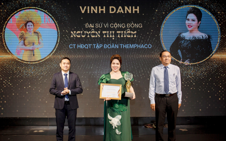 Doanh nhân Nguyễn Thị Thêm vinh dự nhận Giải thưởng Đại sứ vì Cộng đồng