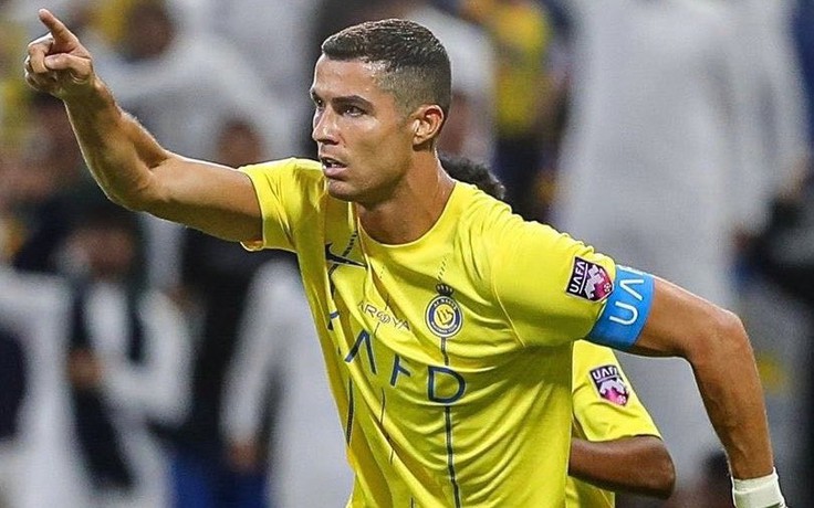 Cristiano Ronaldo lập cú đúp ngoạn mục, cùng CLB Al Nassr đoạt chức vô địch đầu tiên