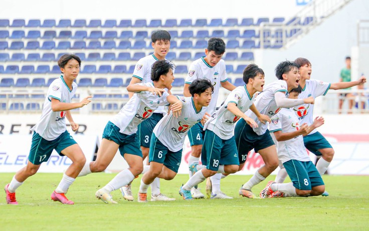 VCK U.15 quốc gia: HAGL đánh bại Hà Nội nhờ quyết định thay thủ môn bất ngờ