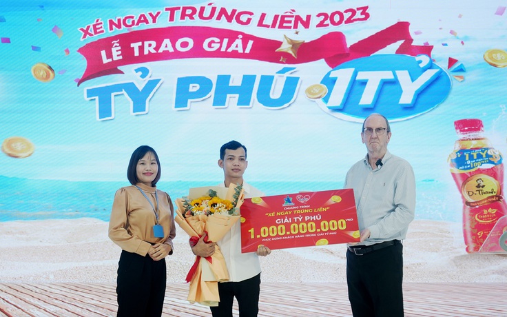 Tân Hiệp Phát trao giải 1 tỉ cho một công nhân khi uống Number 1