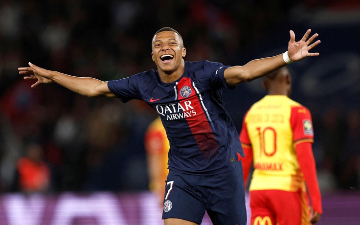 Mbappe lập cú đúp giúp PSG thắng trận đầu tiên tại Ligue 1