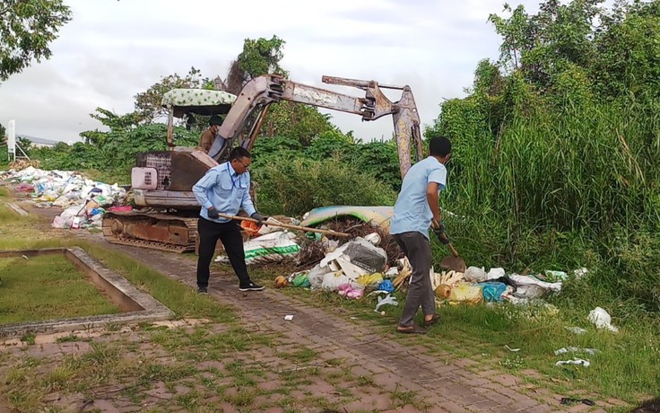 Bà Rịa - Vũng Tàu: Mật phục để bắt quả tang, lắp camera chống đổ rác trộm