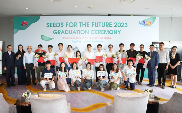 4 sinh viên Việt được chọn tham dự cuộc thi công nghệ toàn cầu