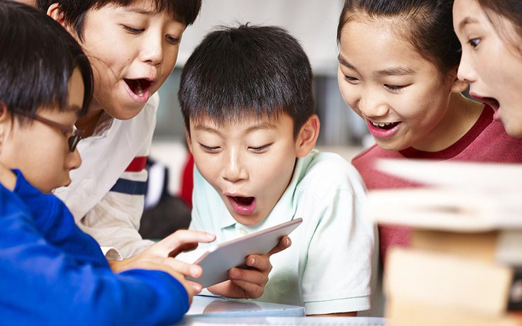 Trung Quốc có thể giới hạn dùng smartphone người dưới 18 tuổi