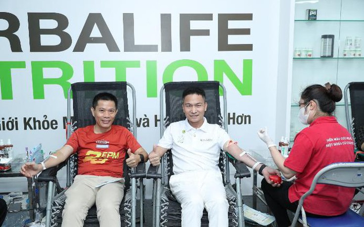 Thành viên độc lập và nhân viên Herbalife VN tham gia hiến 280 đơn vị máu