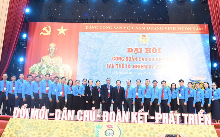 Công đoàn cao su Việt Nam lấy đổi mới làm nhiệm vụ trọng tâm