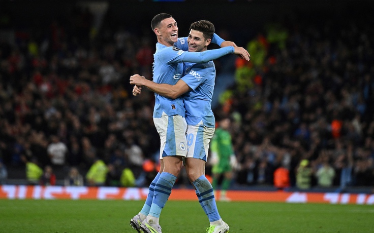 Các 'ông lớn' giương oai trong ngày khai màn Champions League 2023 - 2024 Các 'ông lớn' giương oai trong ngày khai màn Champions League 2023 - 2024