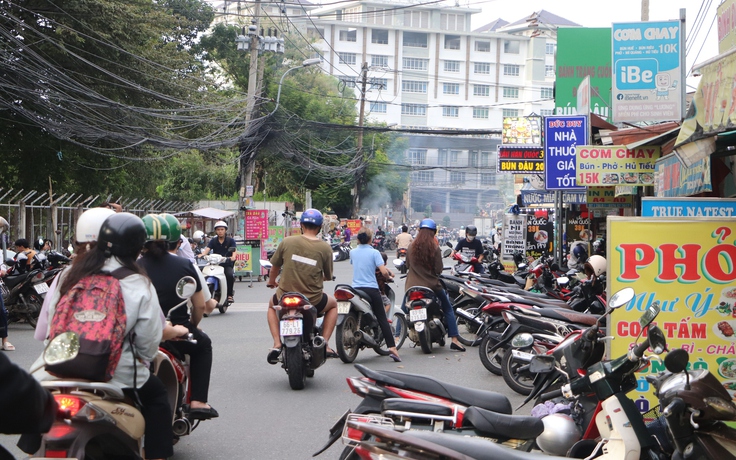 Có một nơi buôn bán không sợ vắng khách hàng…