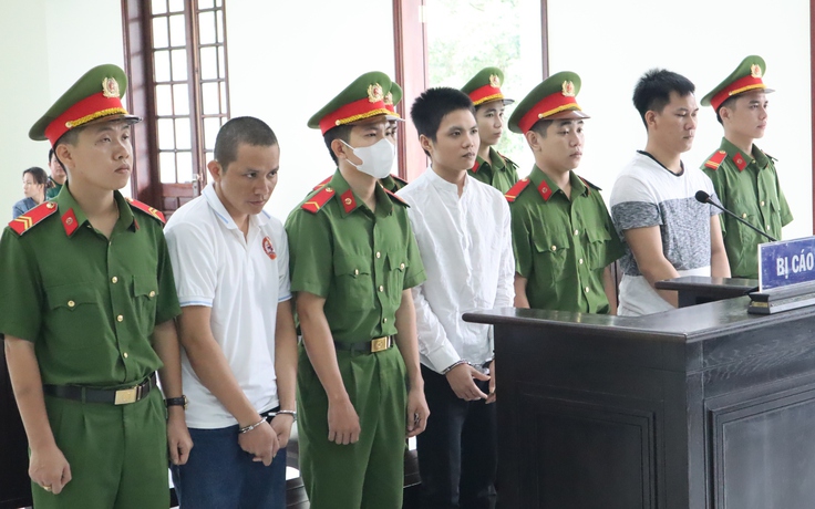 3 án tử hình trong vụ vận chuyển gần 31 kg ma túy 3 án tử hình trong vụ vận chuyển gần 31 kg ma túy