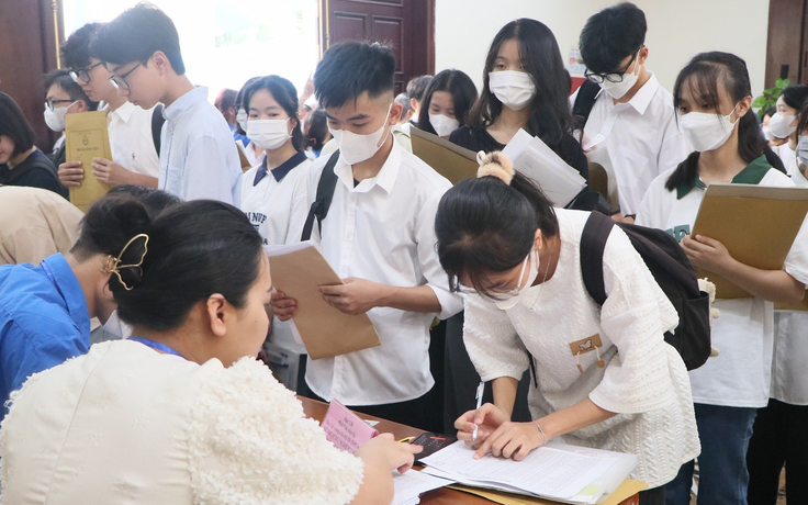 Sinh viên y dược ĐH Quốc gia Hà Nội được làm thêm tại cơ sở thực hành