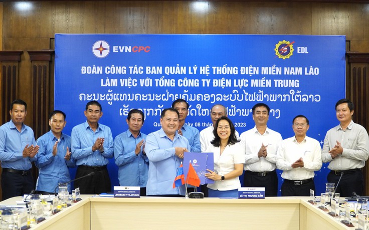 TCT Điện lực miền Trung ký thỏa thuận với BQL hệ thống điện miền Nam Lào