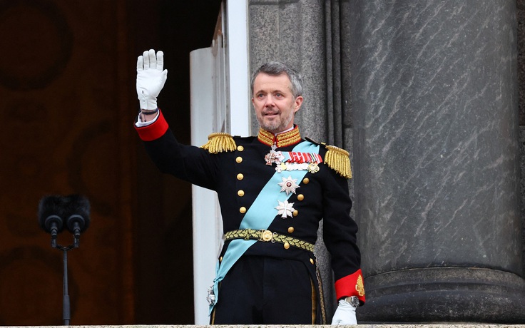 Nữ hoàng thoái vị, thái tử lên ngôi trong sự kiện lịch sử ở Đan Mạch