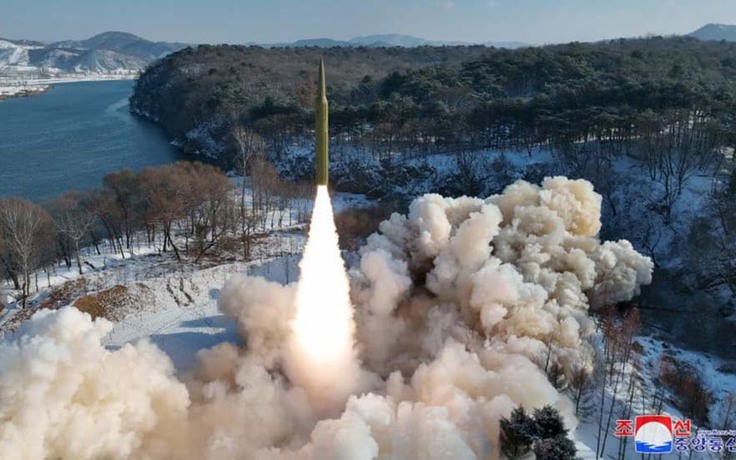Triều Tiên phóng tên lửa đầu tiên trong năm nay