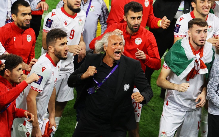 Địa chấn tại Asian Cup: ‘Sự khiêm tốn giúp đội tuyển Tajikistan quật ngã UAE’
