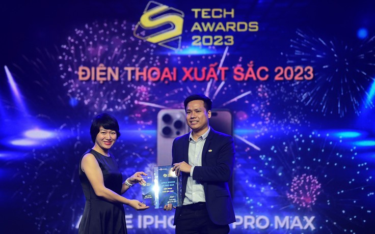 iPhone 15 Pro Max là smartphone xuất sắc nhất tại Tech Awards 2023