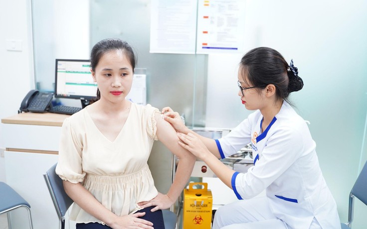 Bệnh Sởi - Quai bị - Rubella, Thủy đậu có nguy hiểm với mẹ bầu không?