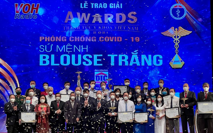 TP.HCM: Lễ trao giải thành tựu y khoa Việt Nam năm 2021