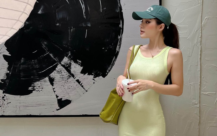 Khẳng định vẻ đẹp quyến rũ với đầm bodycon