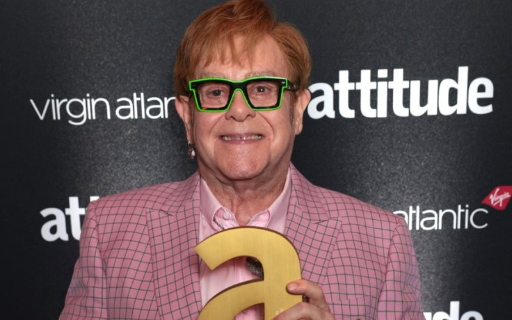Elton John 'cà khịa' tỉ phú Elon Musk