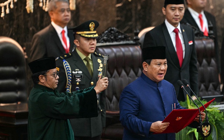 Cựu tướng Prabowo Subianto nhậm chức Tổng thống Indonesia