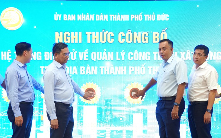 Người dân TP.Thủ Đức nộp thông báo khởi công nhà ở qua điện thoại