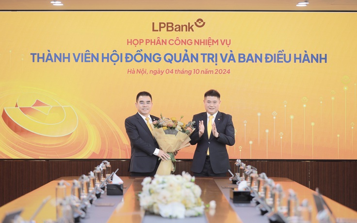 HĐQT LPBank họp phân công nhiệm vụ cho các thành viên HĐQT và Ban điều hành 