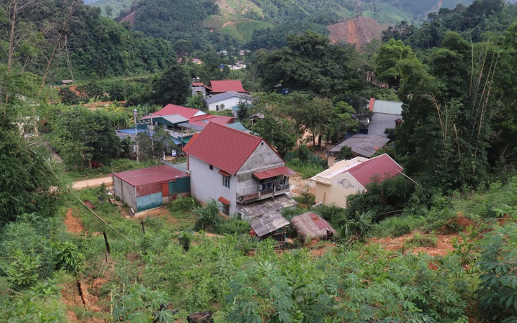 200 hộ dân ở Tuyên Quang không thể về nhà