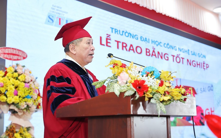 Trường đại học Công nghệ Sài Gòn tổ chức Lễ trao bằng tốt nghiệp năm 2024