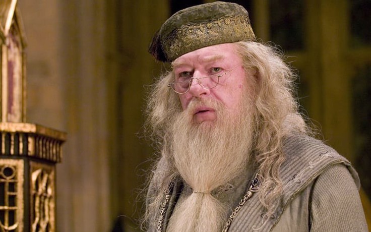 Vì sao sê ri 'Harry Potter' gặp khó khi tuyển diễn viên vào vai cụ Dumbledore?