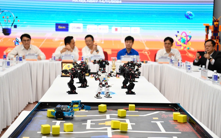 Khởi động cuộc thi Vô địch quốc gia STEM, AI và Robotics 2024 dành cho học sinh