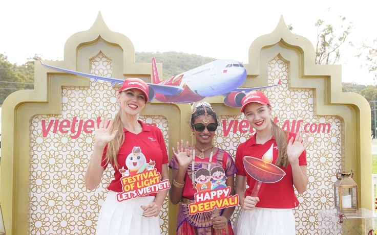 Đón lễ hội Diwali cùng Vietjet: Niềm vui ngập tràn, nhận quà ý nghĩa