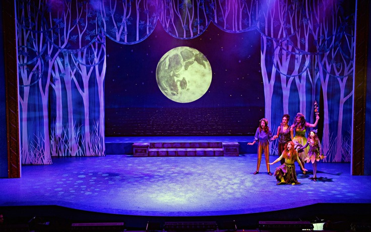 Hợp tác Anh - Việt bền chặt trong vở panto 'Beauty and the beast'