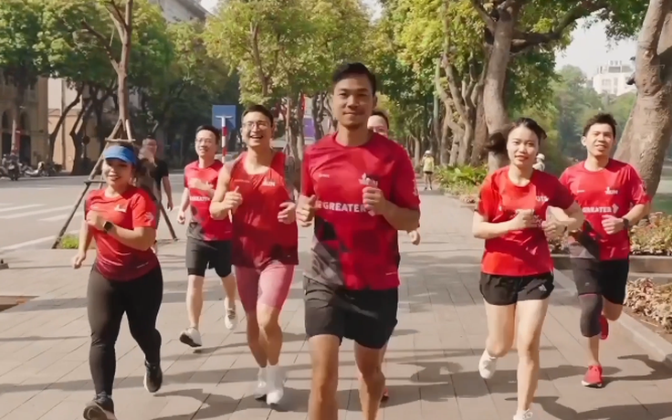 Lãnh đạo Techcombank truyền cảm hứng tại Giải Marathon Quốc tế TP.HCM Techcombank