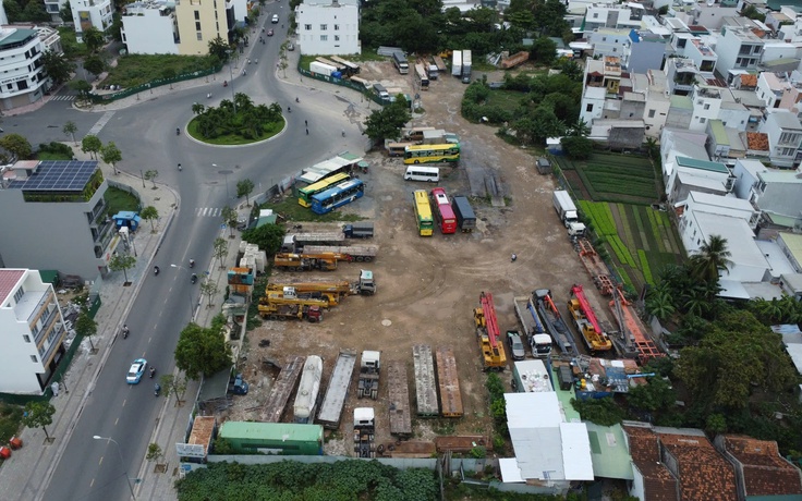 Bãi giữ xe 'chui' hoạt động ngang nhiên giữa trung tâm TP.Nha Trang