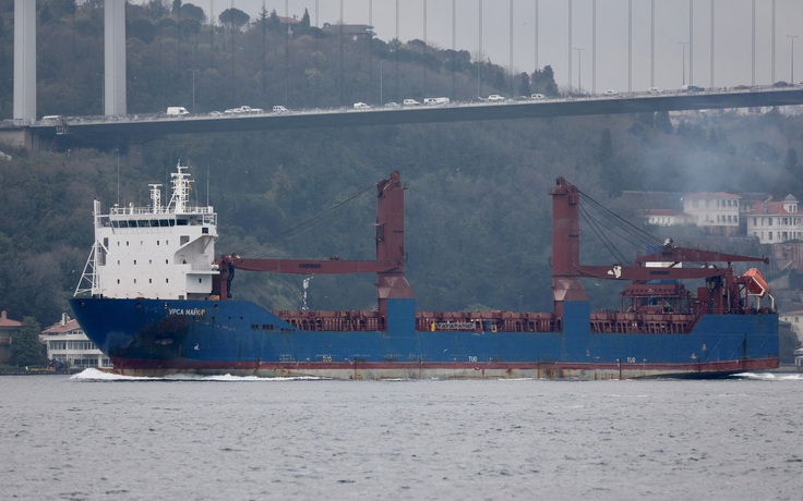 Tàu hàng Nga chìm tại Địa Trung Hải