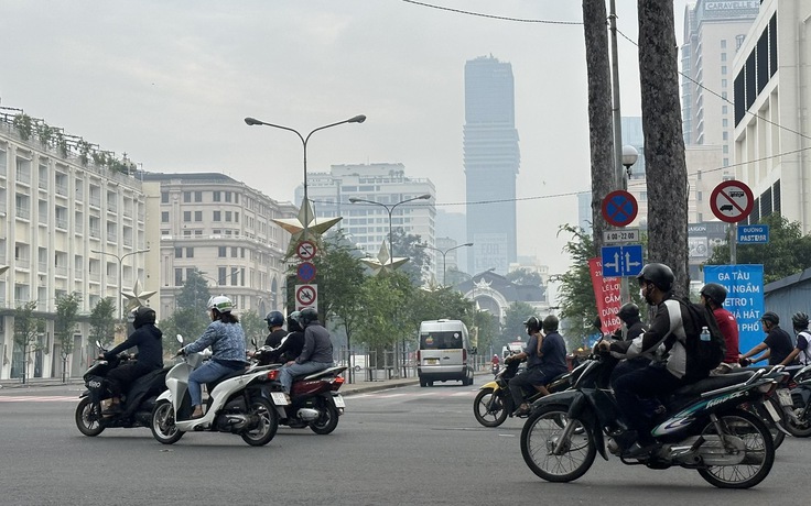 Sáng nay ô nhiễm không khí TP.HCM ở mức cảnh báo đỏ