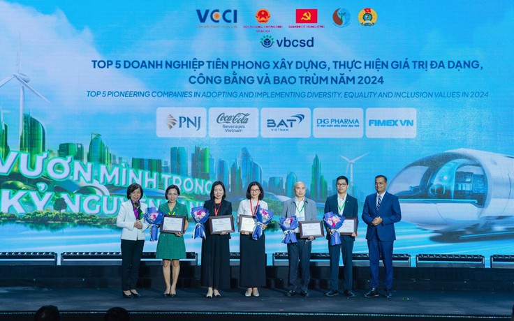 Công ty Coca-Cola Việt Nam liên tiếp được vinh danh tại ba giải thưởng danh giá