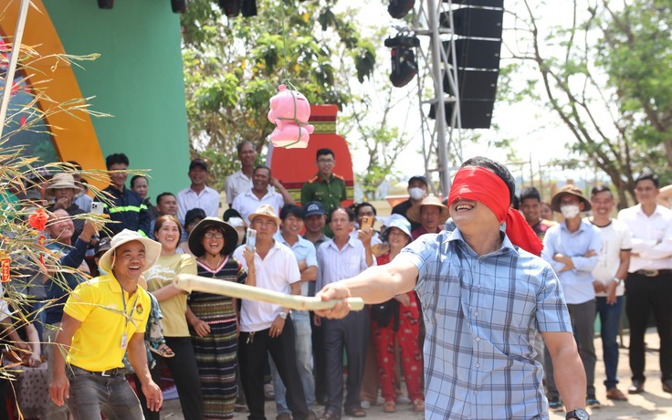 Nhộn nhịp ngày hội xuân trên cao nguyên đất đỏ M’Nông