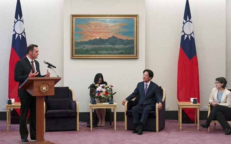 Đến thăm Đài Loan, nghị sĩ Mỹ cấp cao gửi cảnh báo tới Trung Quốc?