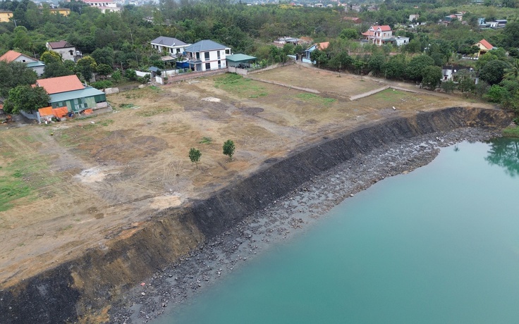 Quảng Ninh: Làm rõ dấu hiệu vi phạm trong việc đổ đất vào lòng hồ thủy lợi