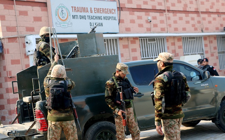 Đồn cảnh sát ở Pakistan bị tấn công bất ngờ, 10 cảnh sát thiệt mạng