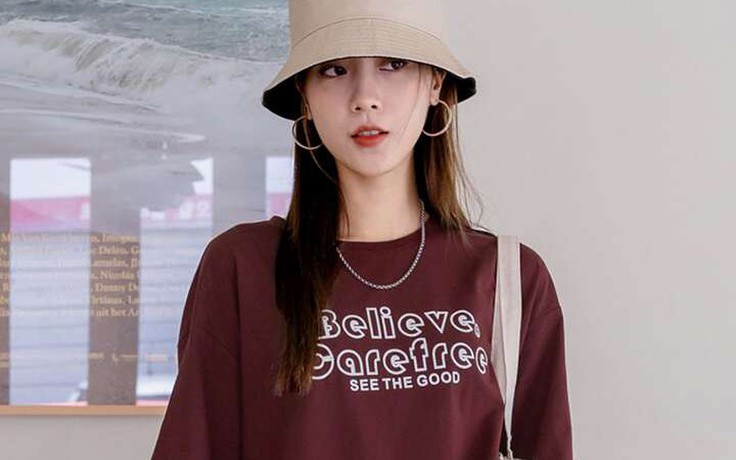 7 kiểu dáng áo thun oversized cho bạn gái cực sành điệu trong ngày nắng