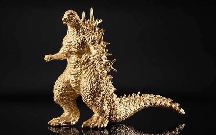 Tượng vàng 'quái vật Godzilla' được rao bán với giá 700 triệu đồng