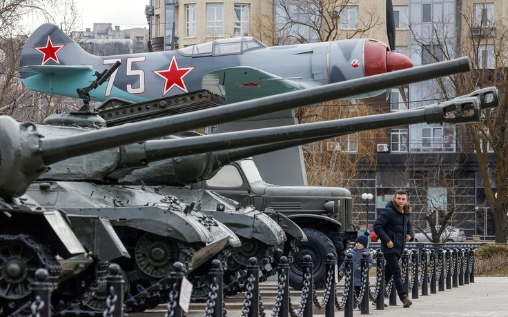 Chiến sự Ukraine ngày 754: Moscow hé lộ ý định lập 'vùng đệm', Kyiv chỉ trích