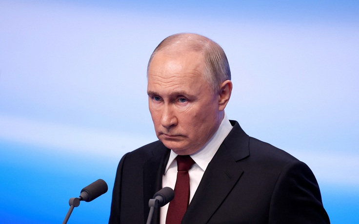 Ông Putin cảnh báo phương Tây, nói quân nhân NATO đã có mặt ở Ukraine