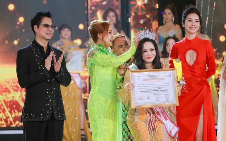 Doanh nhân Nguyễn Thị Triều trở thành Á hậu 2 Hoa hậu Doanh nhân Việt Nam 2024