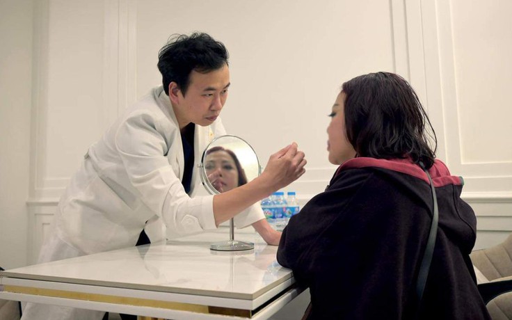 Bác sĩ Tuấn Nguyễn tư vấn những điều cần lưu ý khi nâng mũi