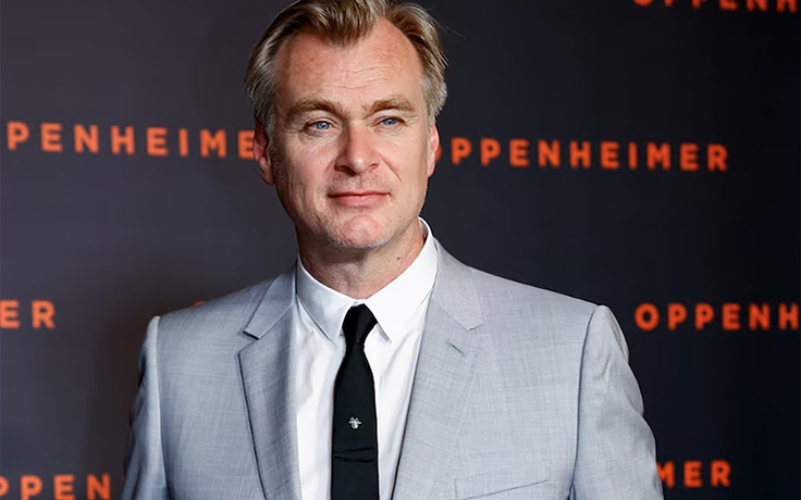 Đạo diễn phim Oppenheimer - Christopher Nolan được phong tước hiệp sĩ