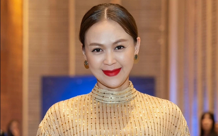 Siêu mẫu Ngọc Nga: Tôi từng rời showbiz vì chọn gia đình