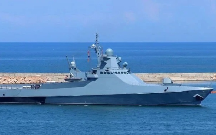 Ukraine đánh chìm tàu tuần tra 65 triệu USD của Nga ở Crimea?